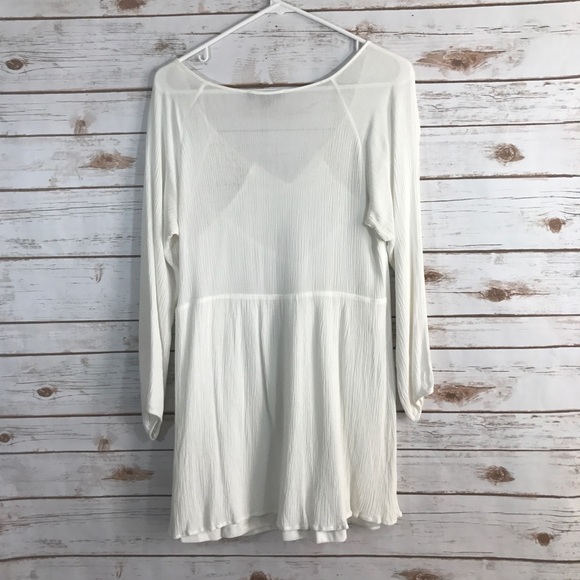 Boho Style Top, Cream, Size Medium - Picture 2 of 6
